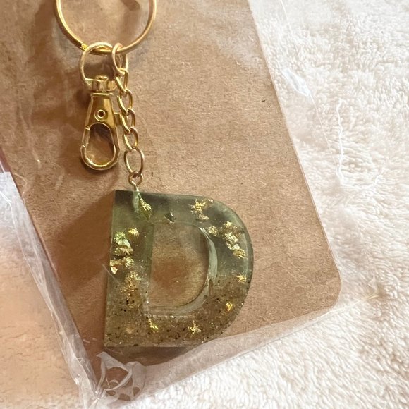 Resin Initial Keychains - Picture 5 of 15